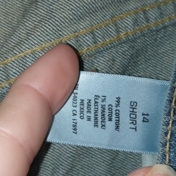 0706 Old Navy Low Rise Jeans - Picture 7 of 7